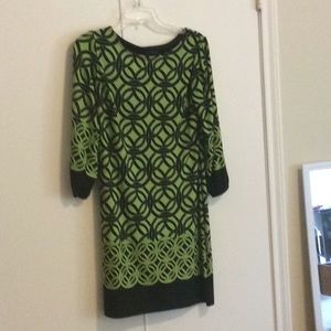 Enfocus Studio dress in LIKE NEW condition. Size 4